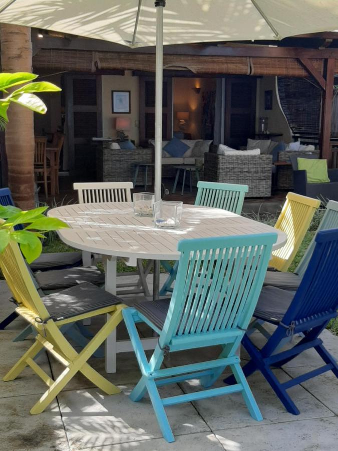 Fantastic Spacious Beachfront Villavacances Grand Bay Exteriér fotografie